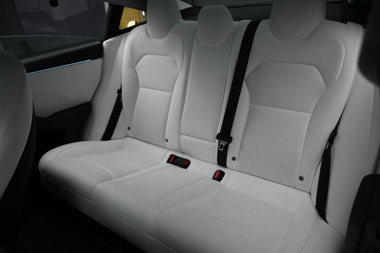 2025 Tesla Model 3 Long Range Rear-Wheel Drive