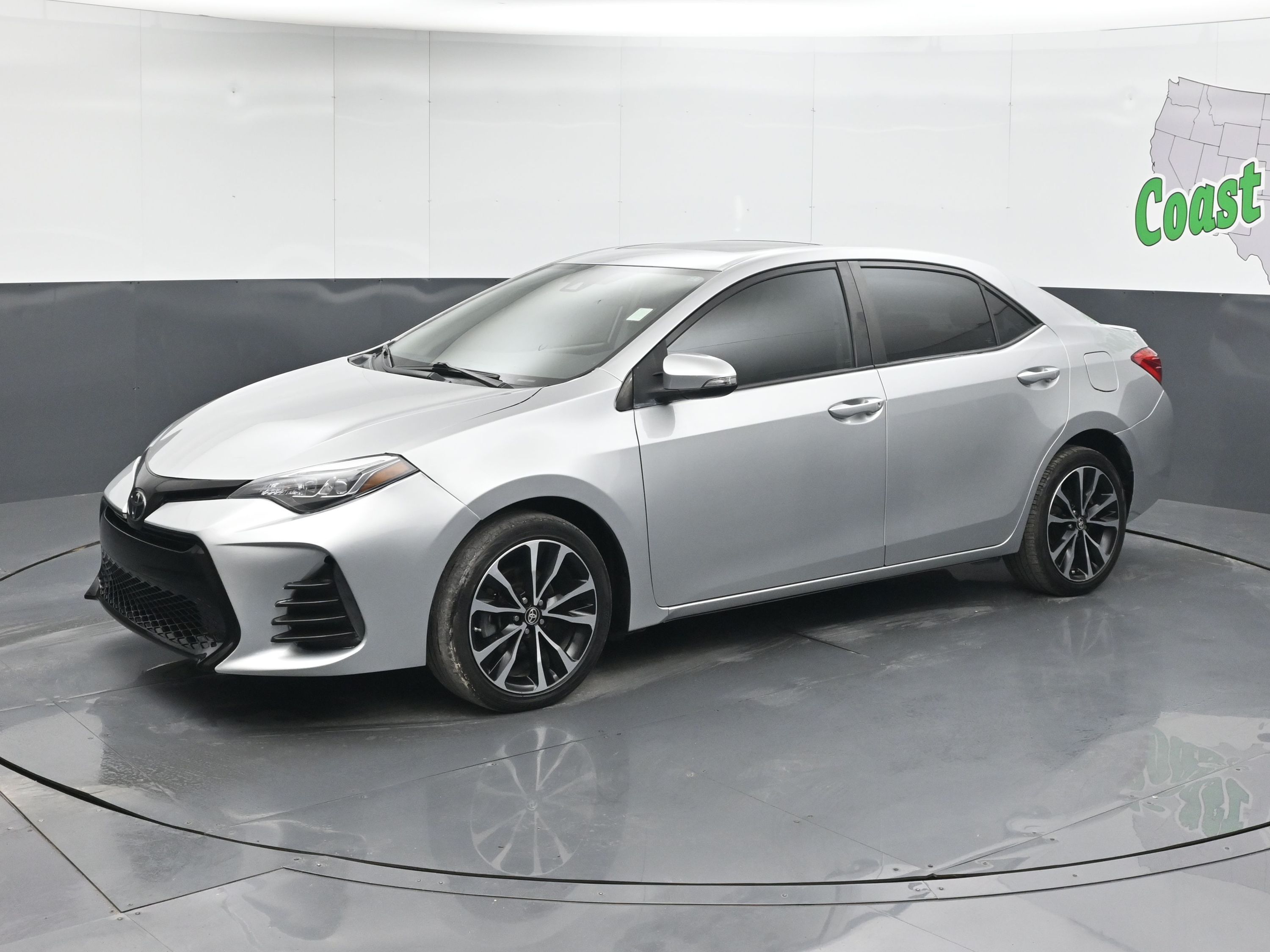 2019 Toyota Corolla XSE's photo