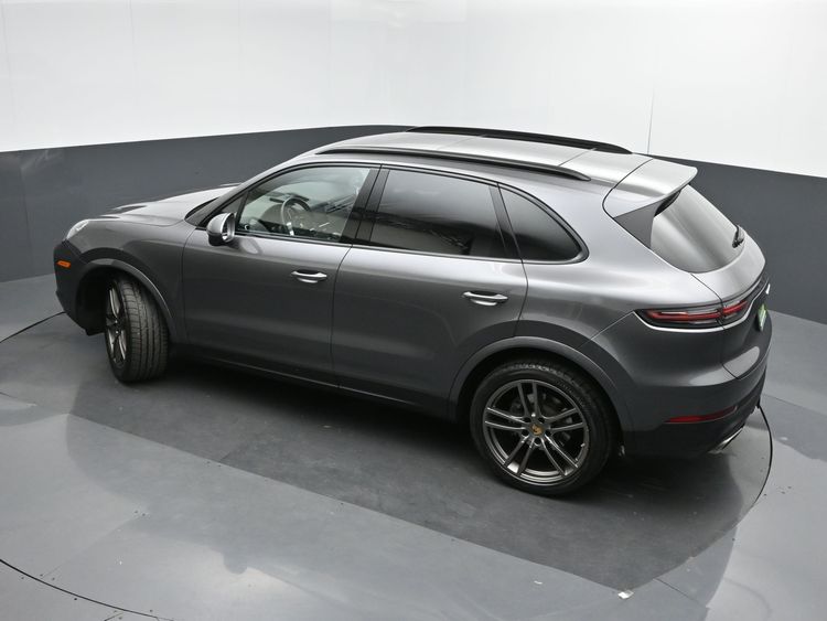 2023 Porsche Cayenne 