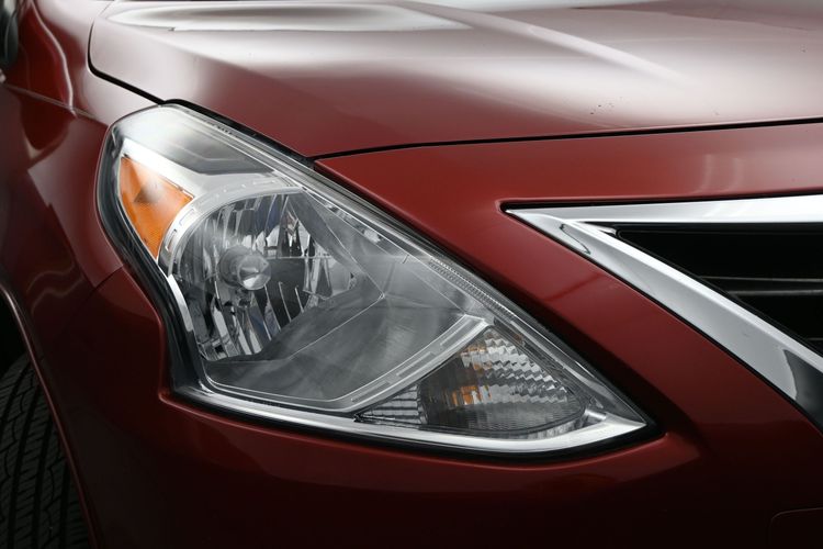 2016 Nissan Versa 1.6 SV
