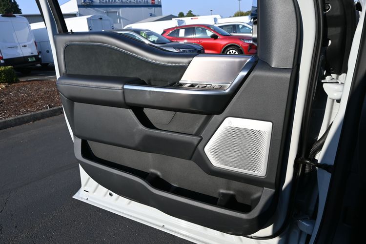 2026 Ford F-350 Super Duty Platinum