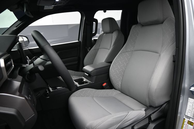2025 Toyota Tacoma 2WD SR5
