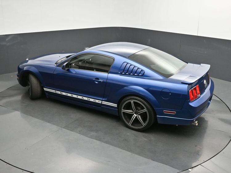 2008 Ford Mustang V6 Deluxe