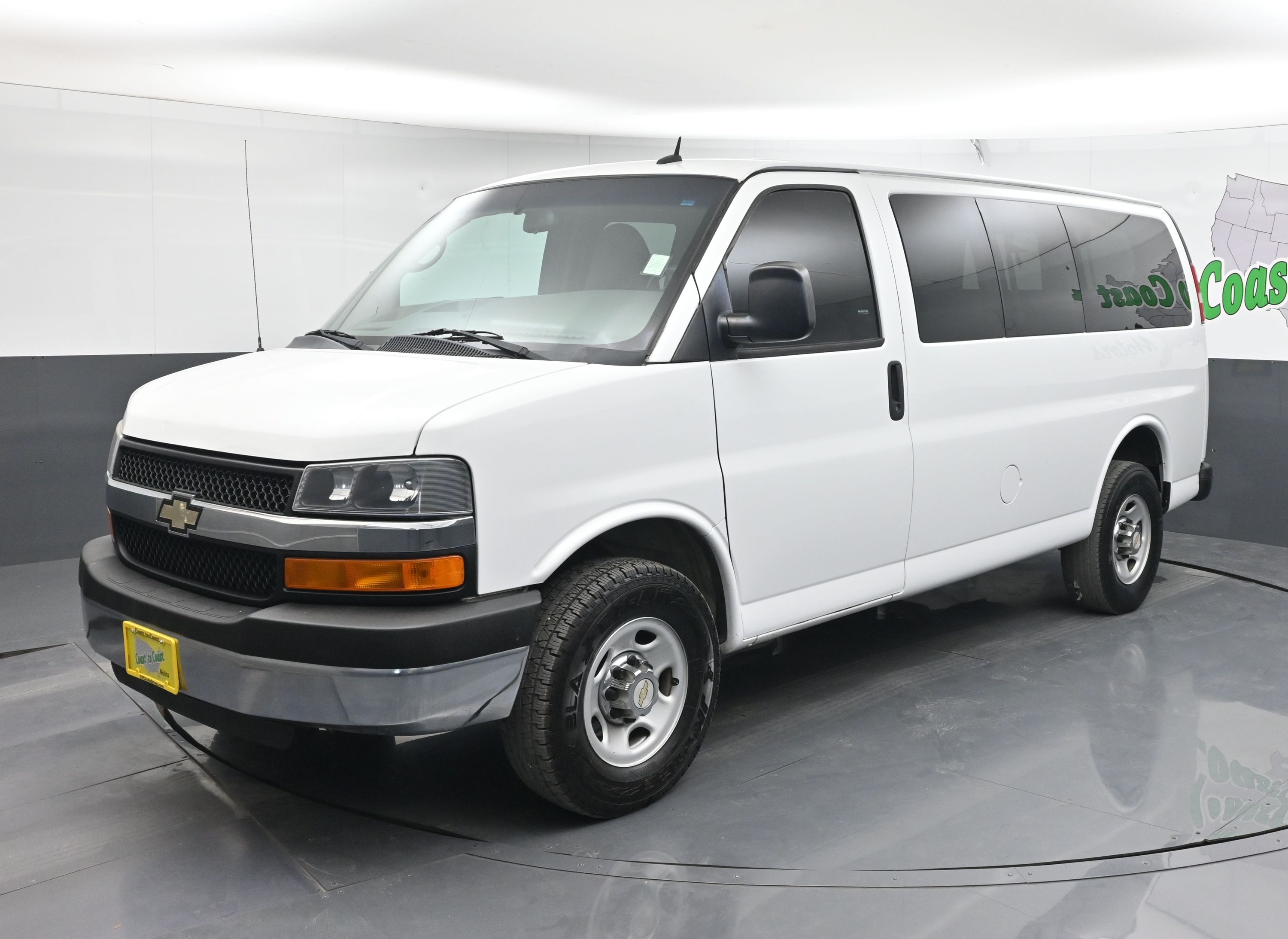 2015 Chevrolet Express Passenger LS