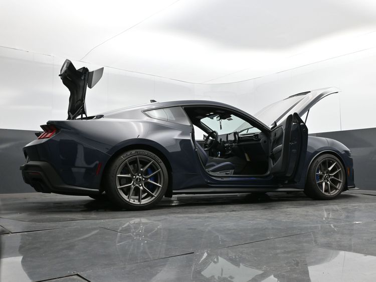 2026 Ford Mustang Dark Horse Fastback