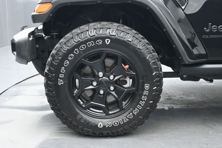 2022 Jeep Gladiator Willys 4x4