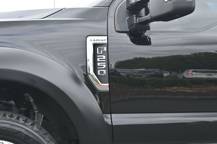 2022 Ford F-250 Super Duty LARIAT