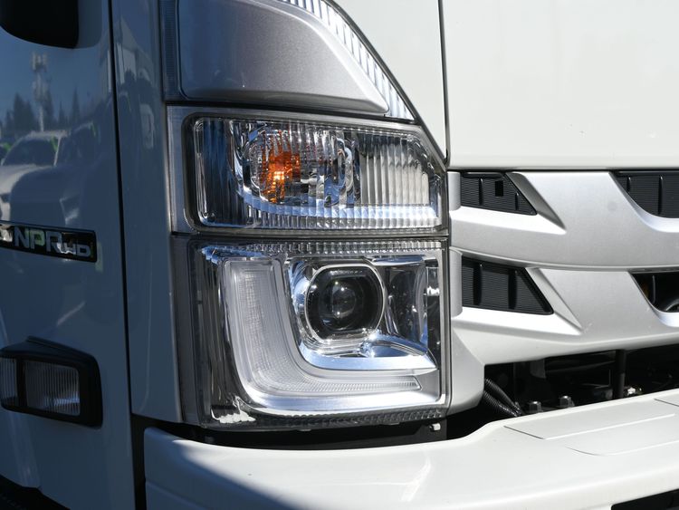 2024 Isuzu NPR HD 