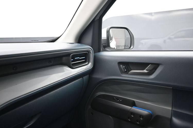 2025 Ford Maverick Lobo