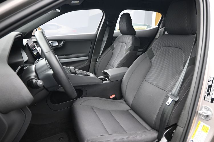 2023 Polestar 2 Long Range Dual Motor