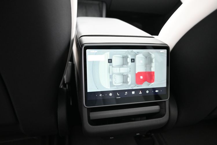 2025 Tesla Model 3 Long Range Rear-Wheel Drive