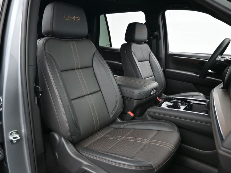 2025 Chevrolet Tahoe 4WD High Country