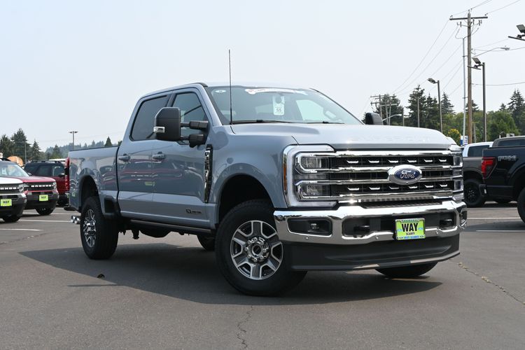2026 Ford F-350 Super Duty LARIAT