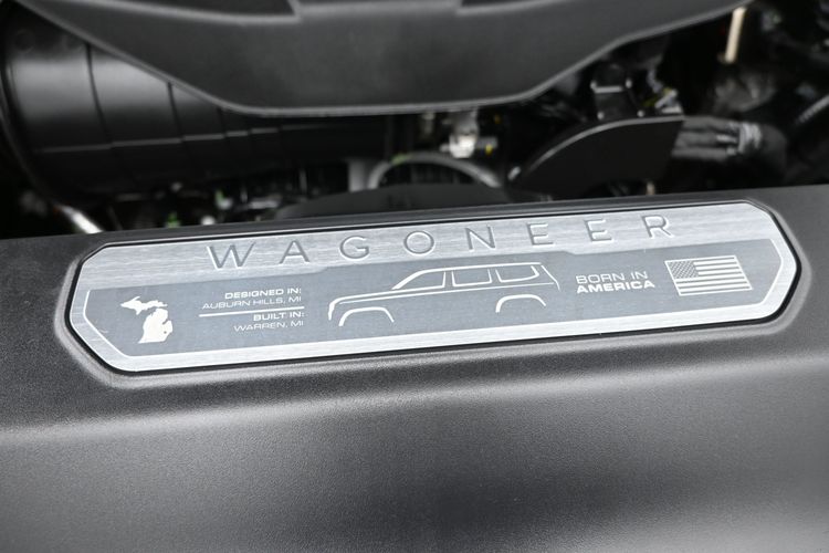 2023 Jeep Wagoneer L Series III 4x4