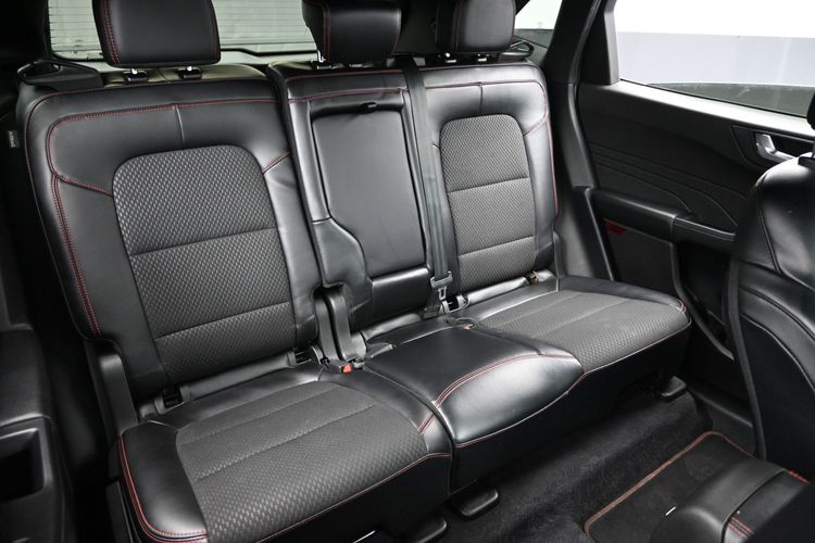 2023 Ford Escape ST-Line Elite