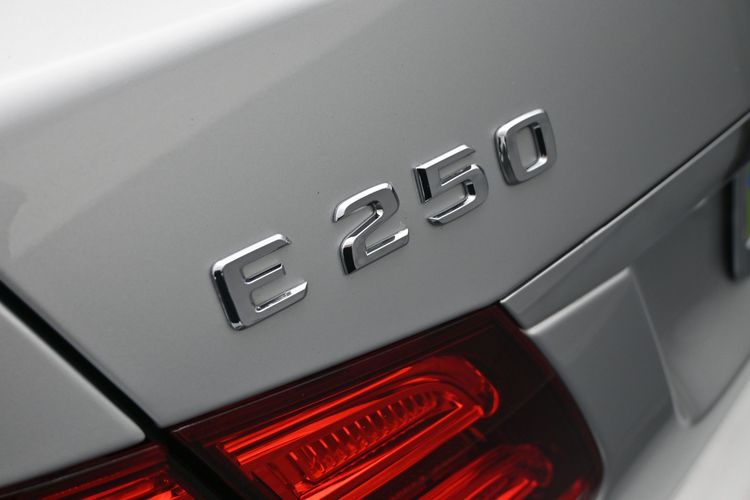 2014 Mercedes-Benz E 250 BlueTEC 