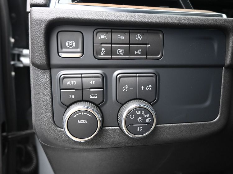 2025 Chevrolet Tahoe 4WD High Country