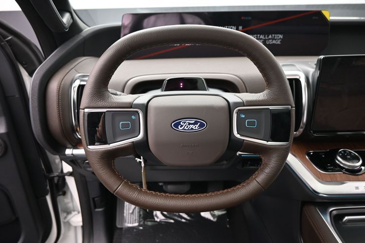 2027 Ford Expedition King Ranch