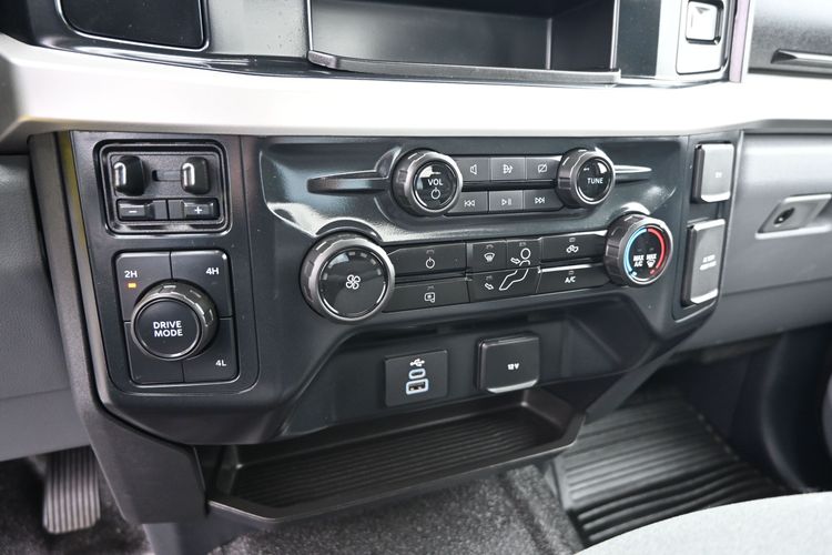 2024 Ford F-550 Chassis XLT