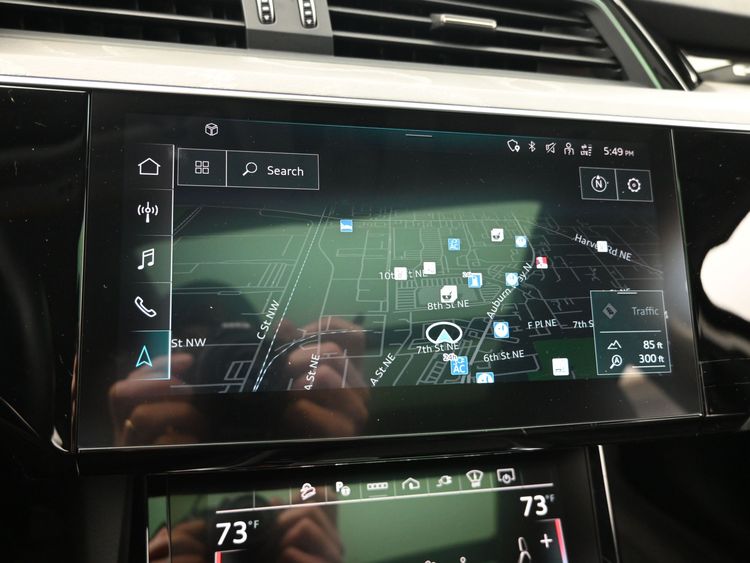 2024 Audi Q8 e-tron Prestige quattro