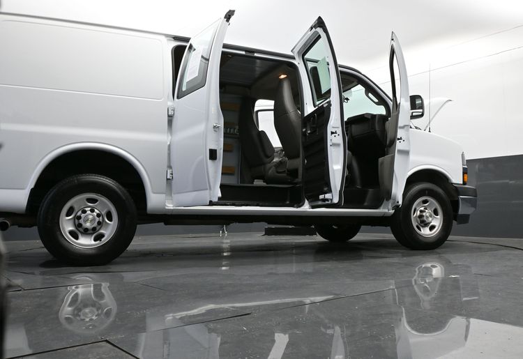 2020 Chevrolet Express Cargo RWD 2500 Regular Wheelbase WT