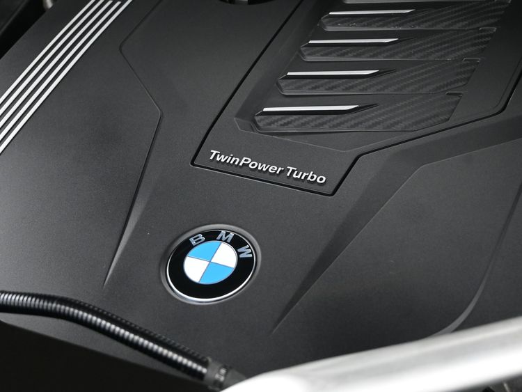 2023 BMW X5 sDrive40i