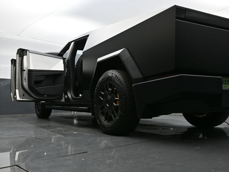 2024 Tesla Cybertruck All-Wheel Drive