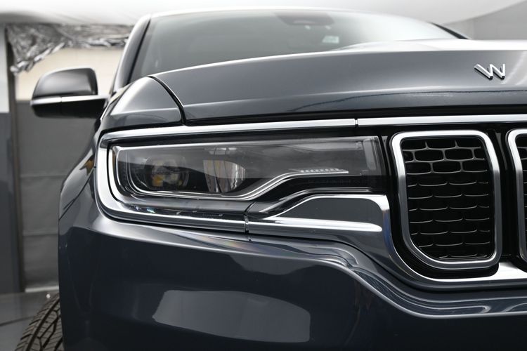 2023 Jeep Wagoneer L Series III 4x4