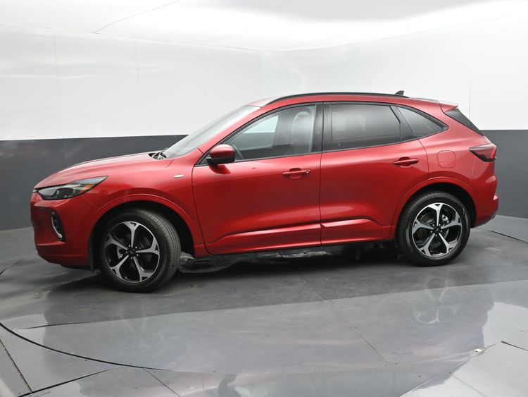 2023 Ford Escape ST-Line Elite