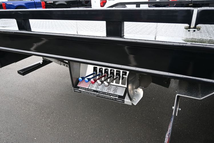2024 Ford F-550 Chassis XLT