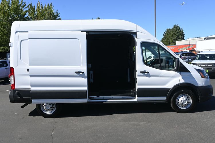 2025 Ford Transit-250 Cargo Van 