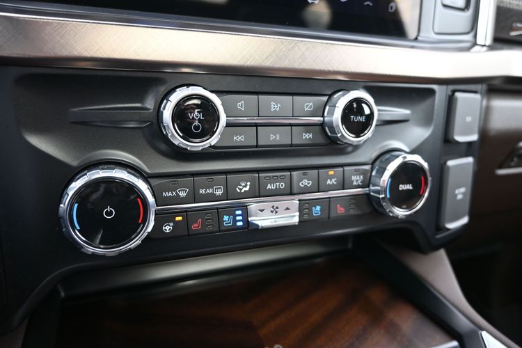 2023 Ford F-350 Super Duty King Ranch