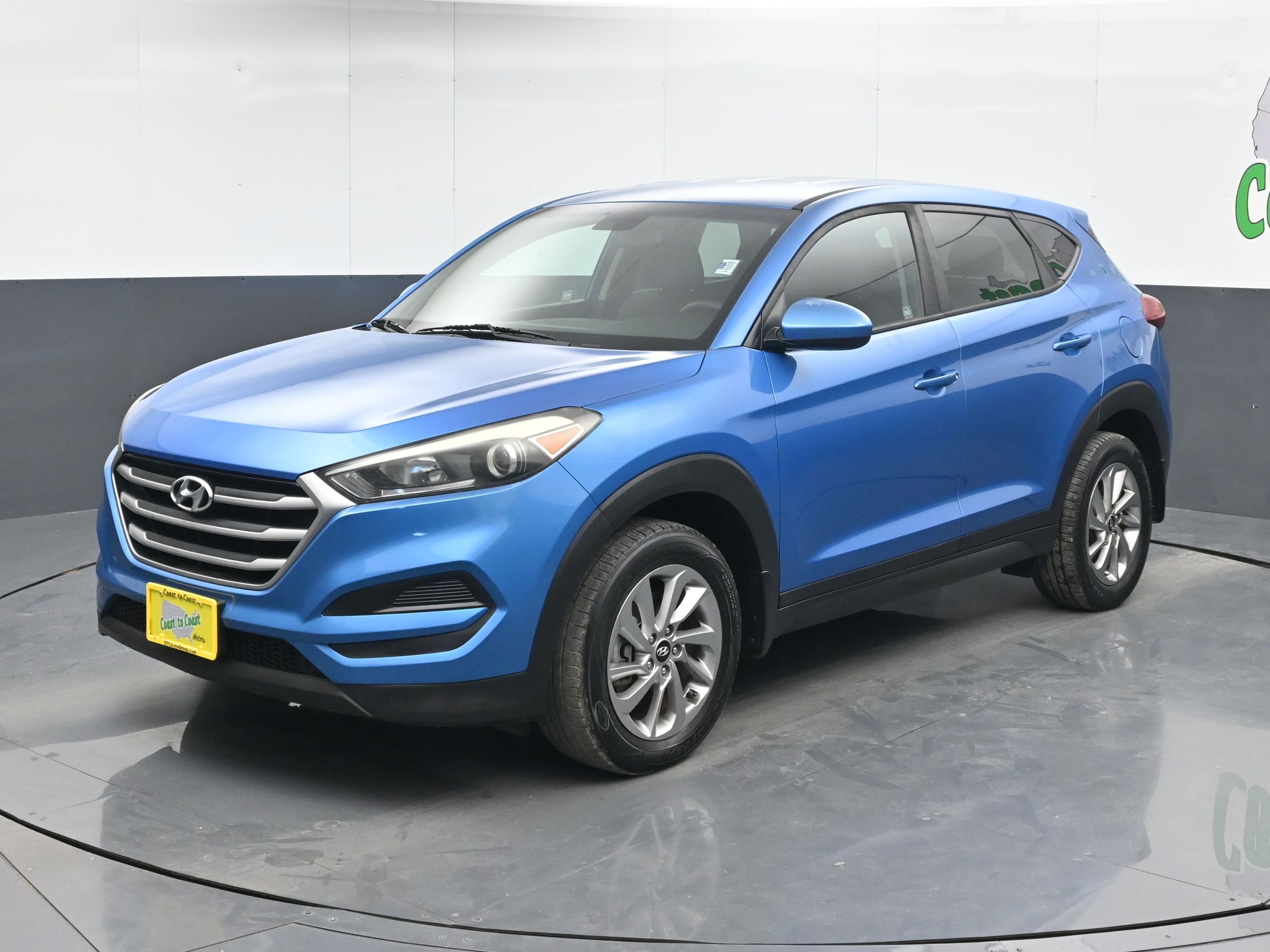 2018 Hyundai Tucson SE photo 2