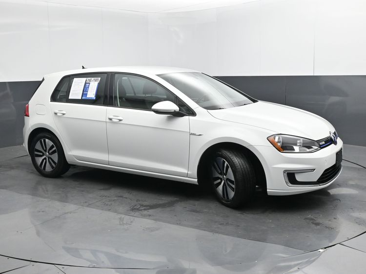 2016 Volkswagen e-Golf SE