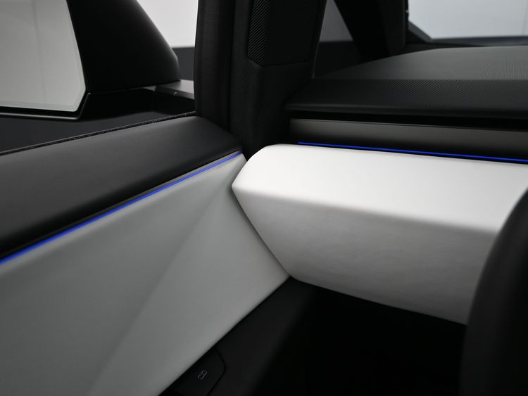 2024 Tesla Cybertruck All-Wheel Drive