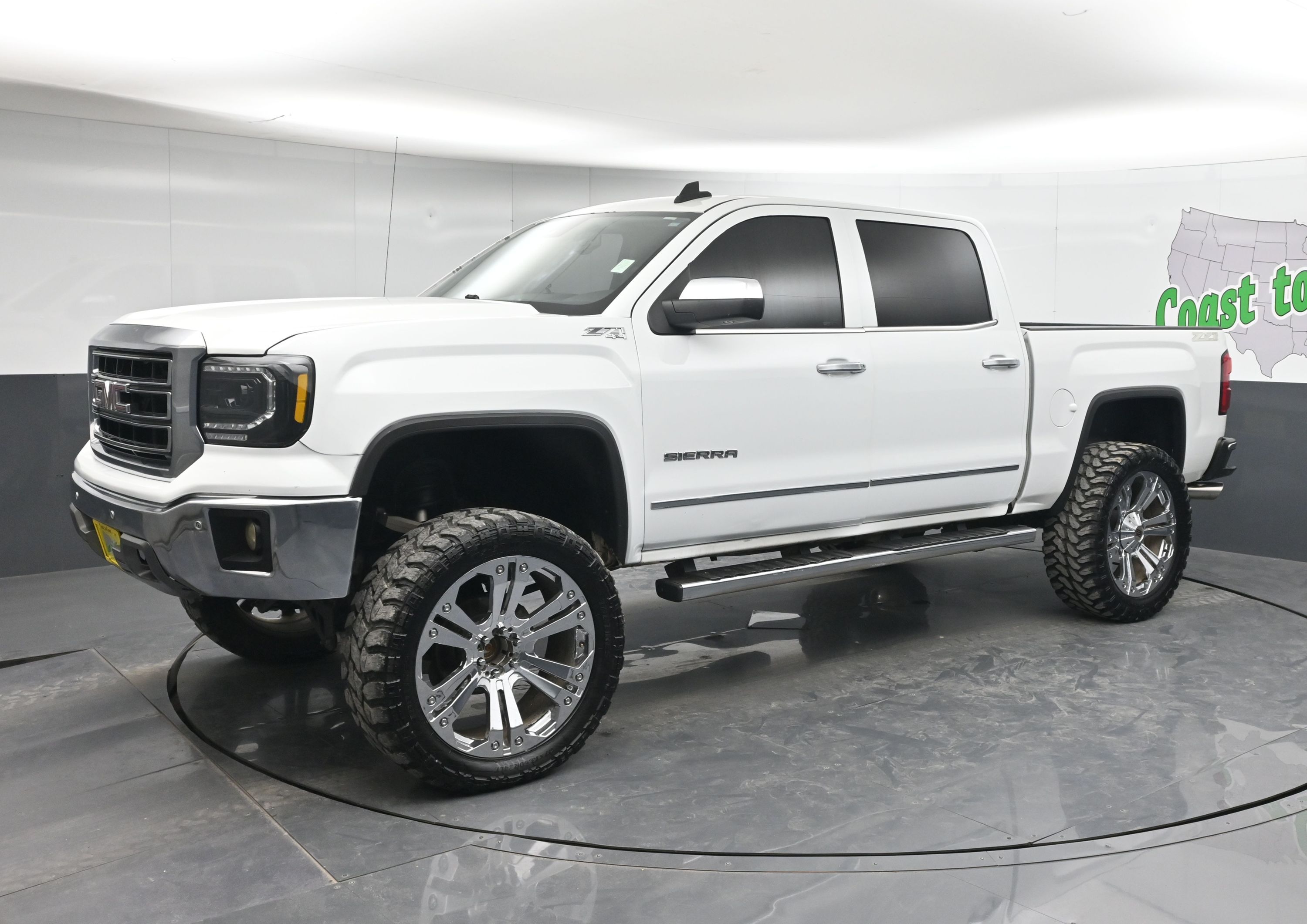 2015 GMC Sierra 1500 SLT's photo