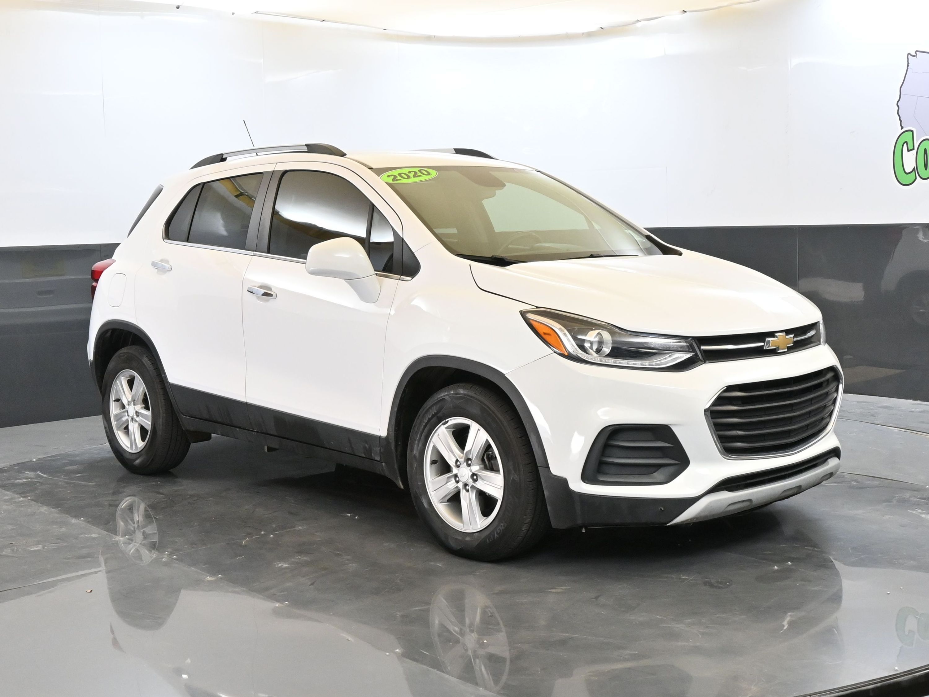 2020 Chevrolet Trax LT photo 4
