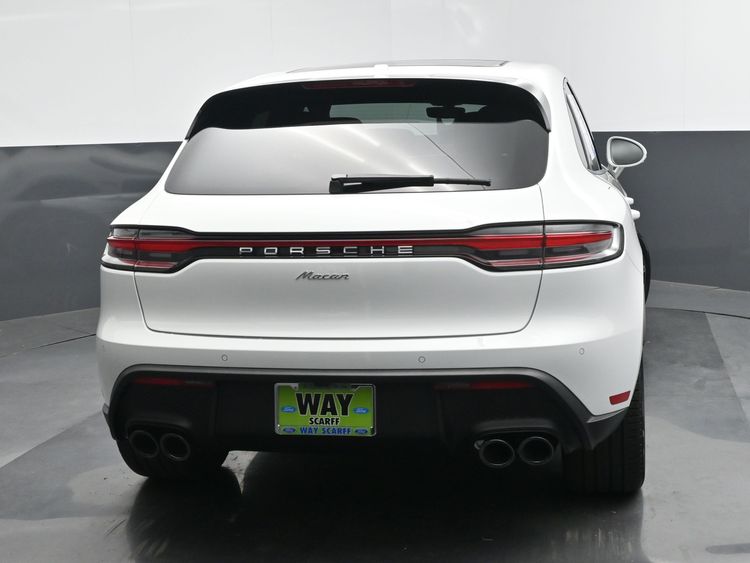2025 Porsche Macan 