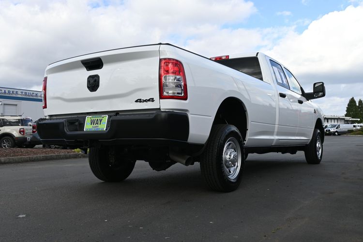 2024 Ram 2500 Tradesman Crew Cab 4x4 8' Box