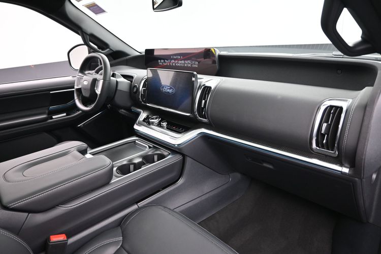 2026 Ford Expedition Max Platinum MAX
