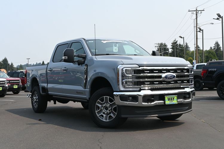 2026 Ford F-350 Super Duty LARIAT