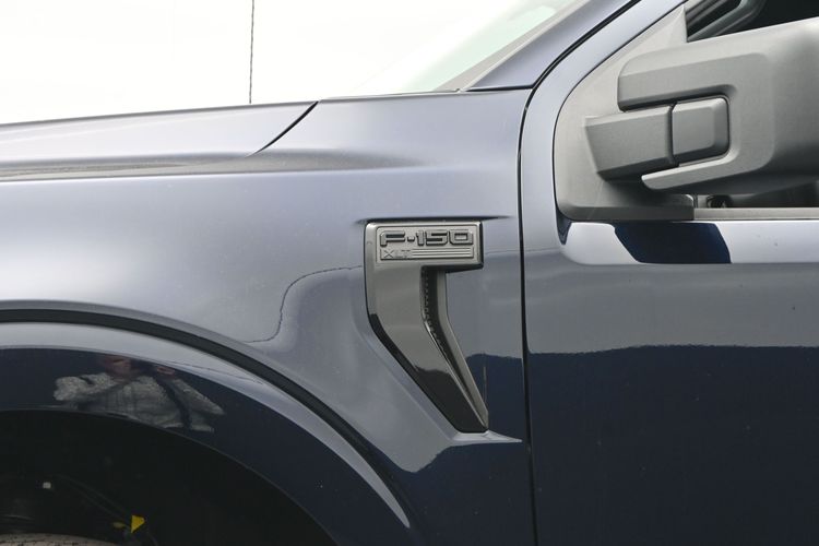 2026 Ford F-350 Super Duty LARIAT