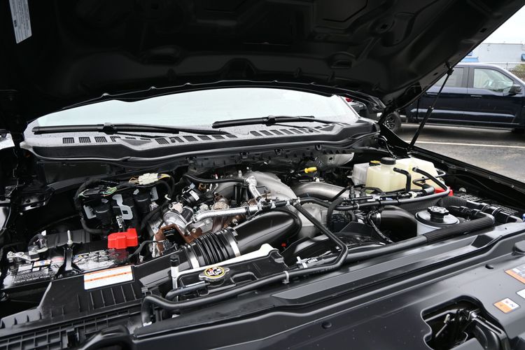 2024 Ford F-550 Chassis XLT