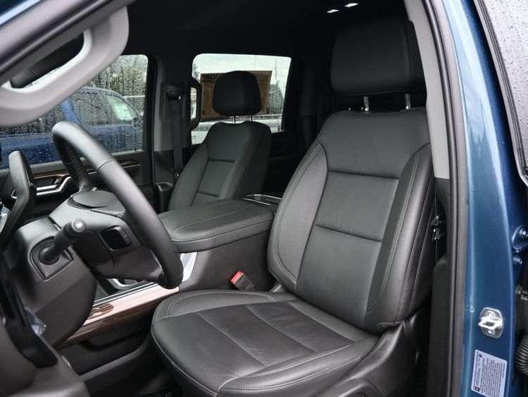 2025 Chevrolet Silverado 3500HD LT