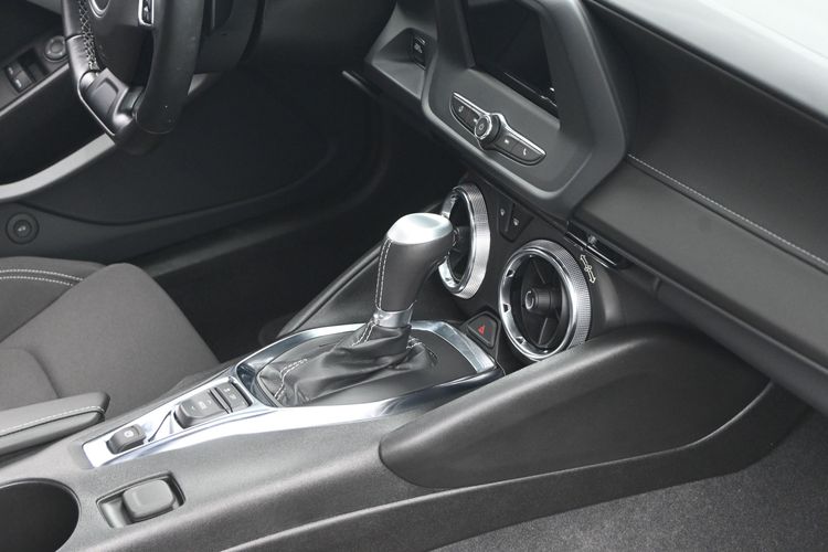 2024 Chevrolet Camaro RWD Coupe 1LT