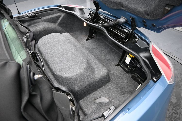 2007 Saturn Sky 