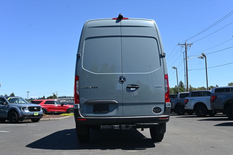 2019 Mercedes-Benz Sprinter 1500 Standard Roof I4