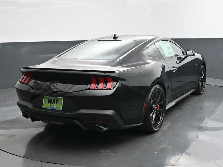 2025 Ford Mustang GT Premium Fastback