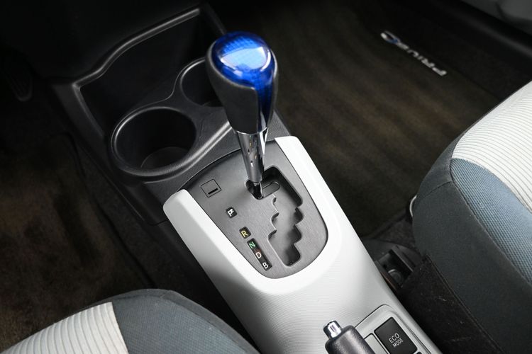 2013 Toyota Prius c Two
