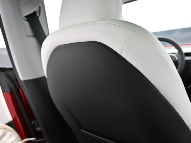 2025 Tesla Model 3 Long Range Rear-Wheel Drive